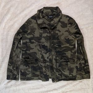 Joe Boxer camo jacket